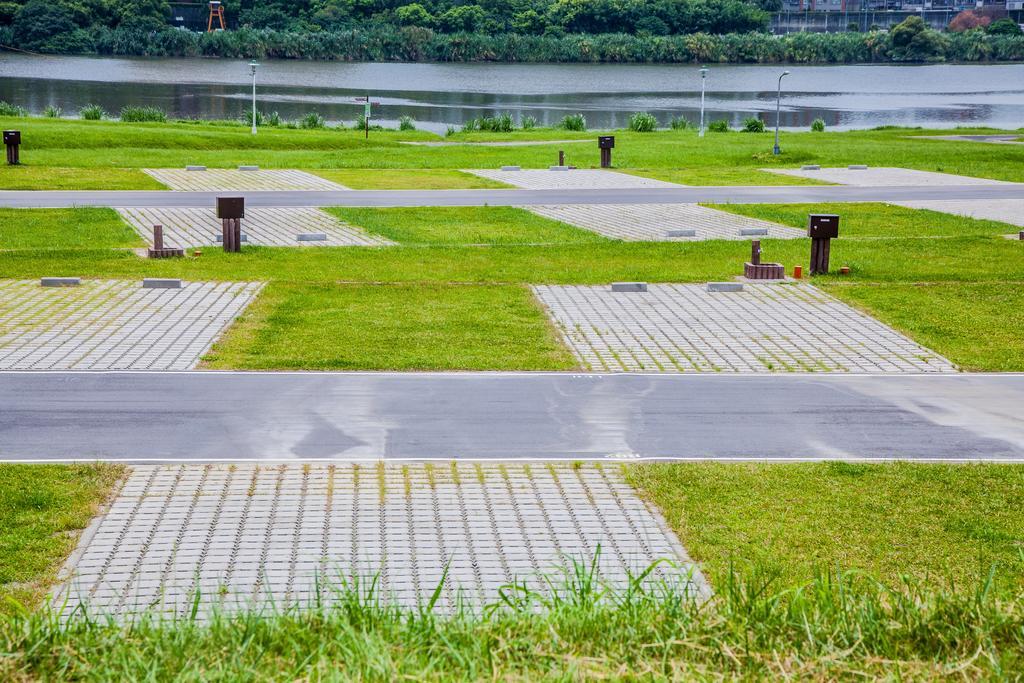 Taipei Hua Zhung Campsite Екстер'єр фото